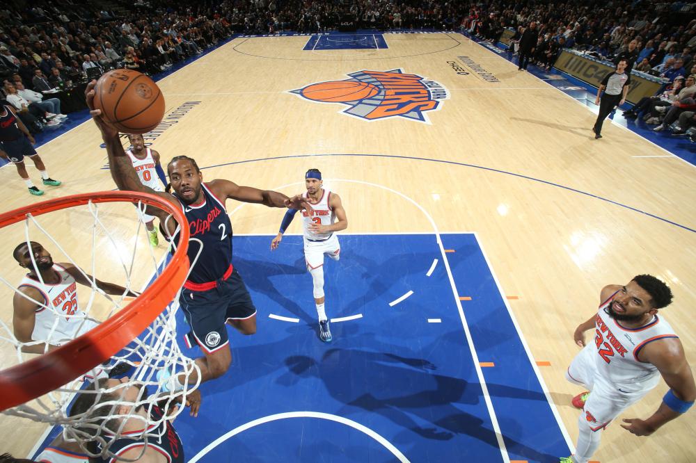 凭借全队默 凭借全队默