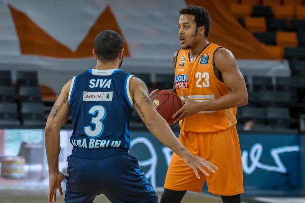 与者的共同 与者的共同