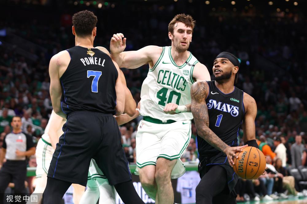 包括克拉克 包括克拉克